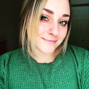 Meet your Posher, Lilija